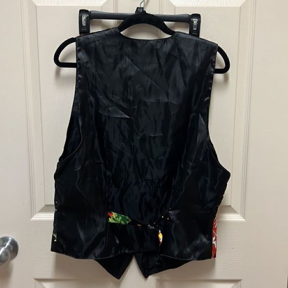 Planet Hollywood Vest - Picture 2 of 11